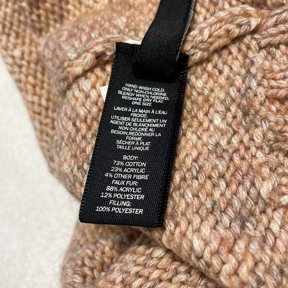 𝅺Love & Lore Knit Hat - Picture 6 of 8